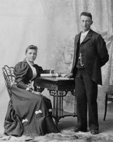 W-020 - Henry and Annie Walter Wedding - Jan 2, 1895.jpg