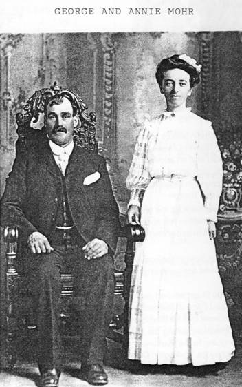 George & Annie Mohr.jpg